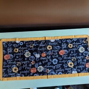 Sunflower and Pumpkin Fall Table Runner